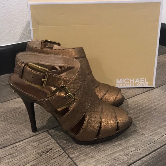 Authentic Michael Michael Kors leather heels sz 8 - Picture 3 of 7